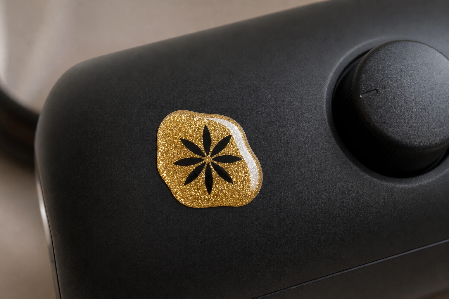 Gold Glitzer Gelaufkleber / Doming – Produktbeispiel 1