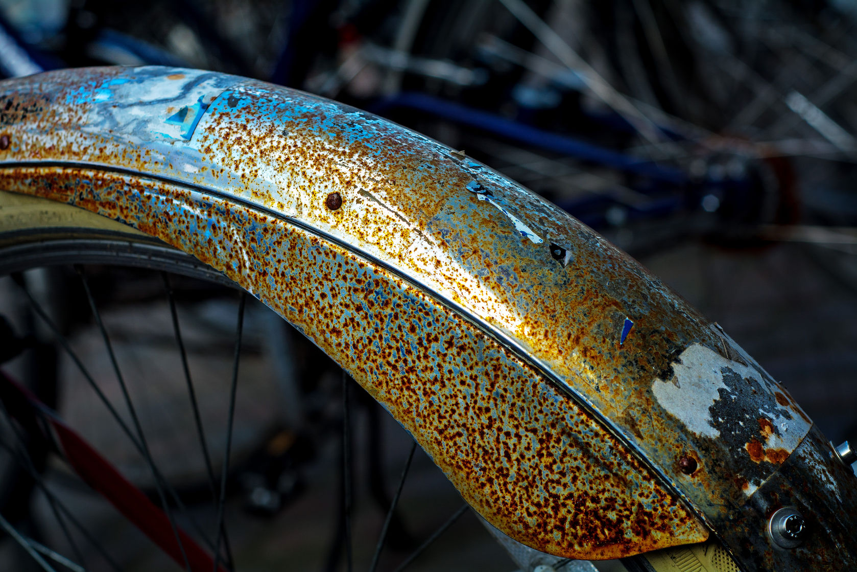 Aufkleber am Fahrrad entfernen