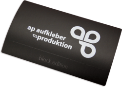 Aufkleber in Black-Edition