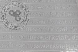 Weißdruck auf transparentem Sticker